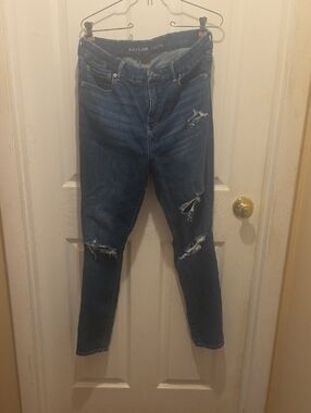 American Eagle Outfitters Distressed Dark Blue Skinny Jeans